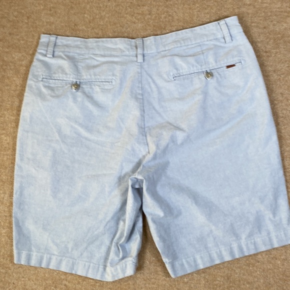 Chaps Men’s Stretch Classic Fit Powder Blue Shorts (Size 36) - Picture 4 of 5